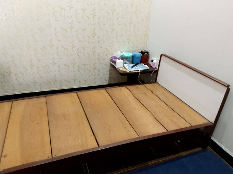 bed used 3