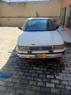 Nissan Sunny 1993