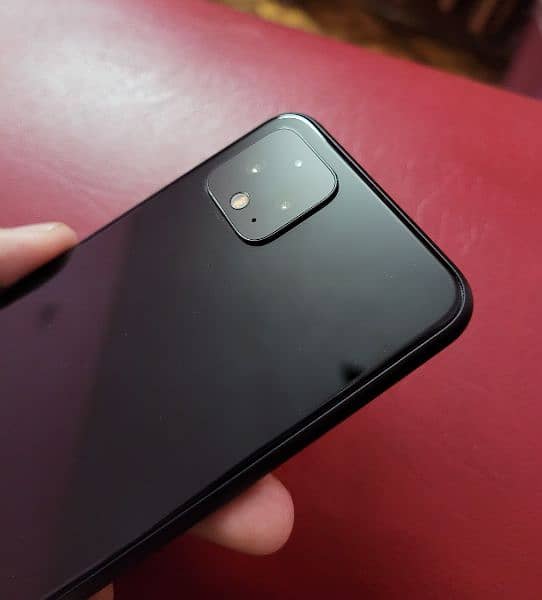 Google Pixel 4 in Lush Condition 4