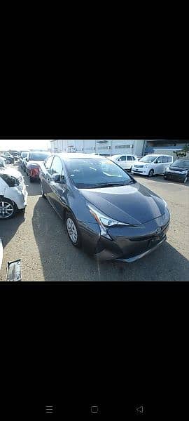 PRIUS S  18/22 own name own engine  OWN NAME GOOD CAR 2