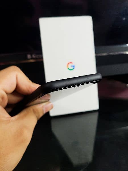 Google Pixel 4 in Lush Condition 2