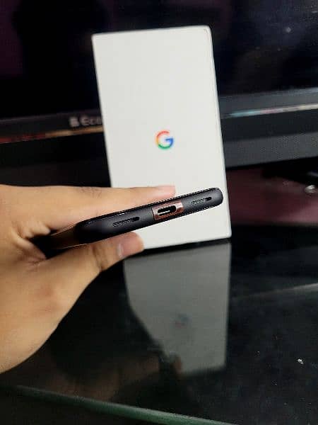 Google Pixel 4 in Lush Condition 4