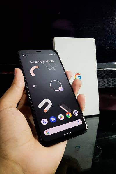 Google Pixel 4 in Lush Condition 6