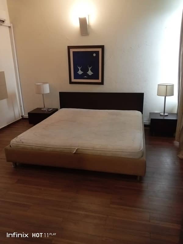 One Bed Apartment Fully Furnished Rent in Gulberg Lahore 4