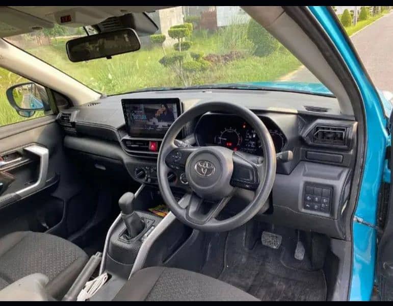 Toyota Raize 2021- Compact SUV in Excellent Condition! 7