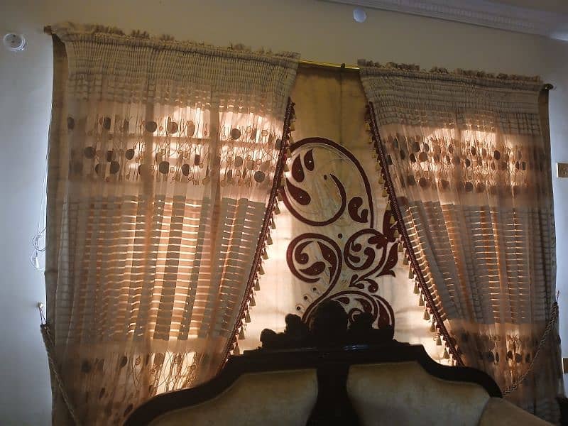 curtain and blind set available  moving out sale 0