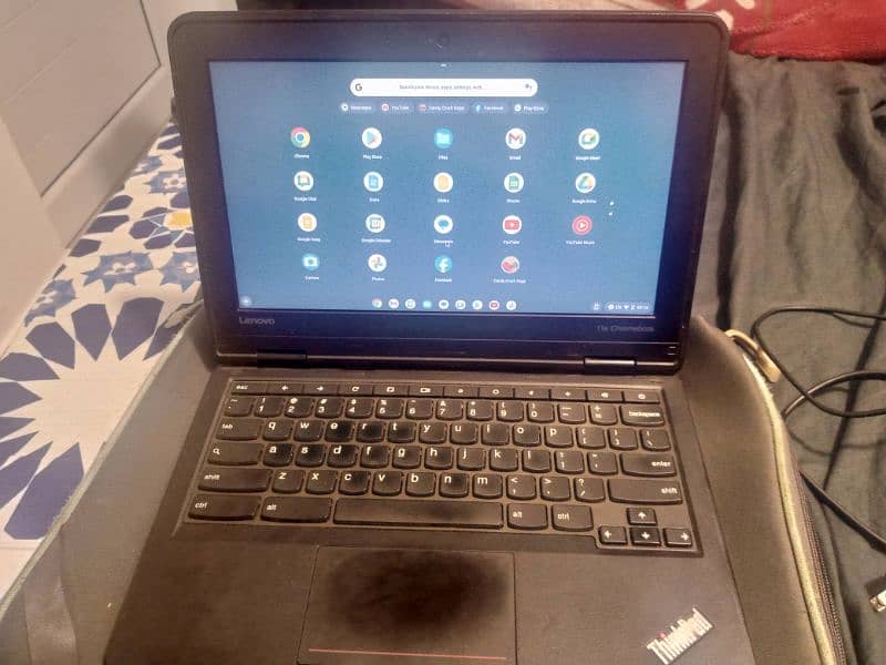 lenovo E11 chrome thinkpad 4/16 Battary 5 to 6 hours timing 2