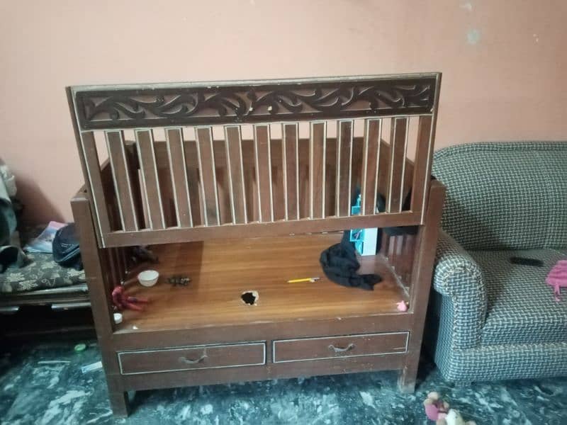 Used Baby Bed 1