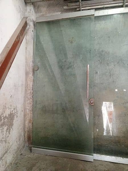 12mm Glass Door 3