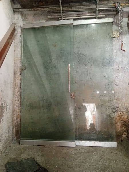 12mm Glass Door 6