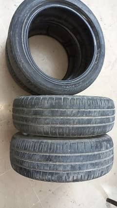 4 Dunlop tyres