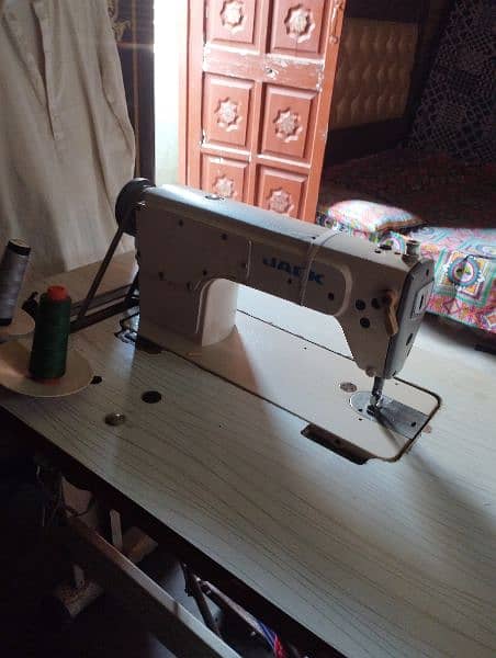 Jack 8700 sewing machine original 2