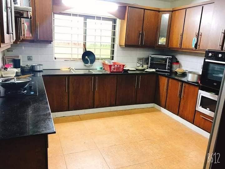 18 Marla Beautiful House for sale in phase 7 safari villa 1 4