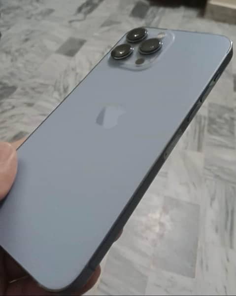 iphone 13 pro max 256 Gb 4