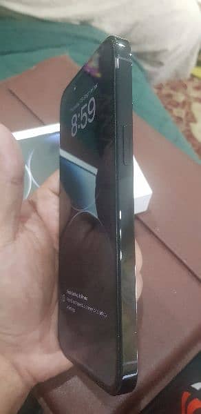 I phone 14 pro max JV 256 space black 5