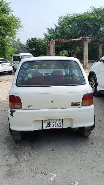 Daihatsu Cuore 2002 3