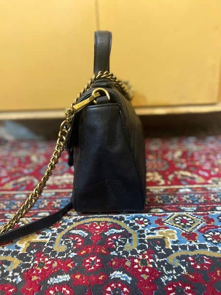 Gucci GG Leather Marmont bag 5