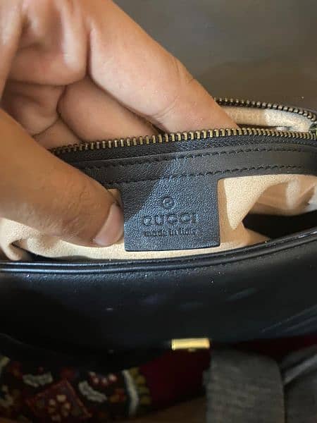 Gucci GG Leather Marmont bag 12