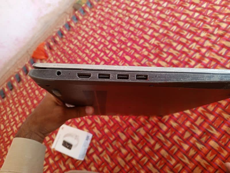 Lenovo laptop in good condition 6