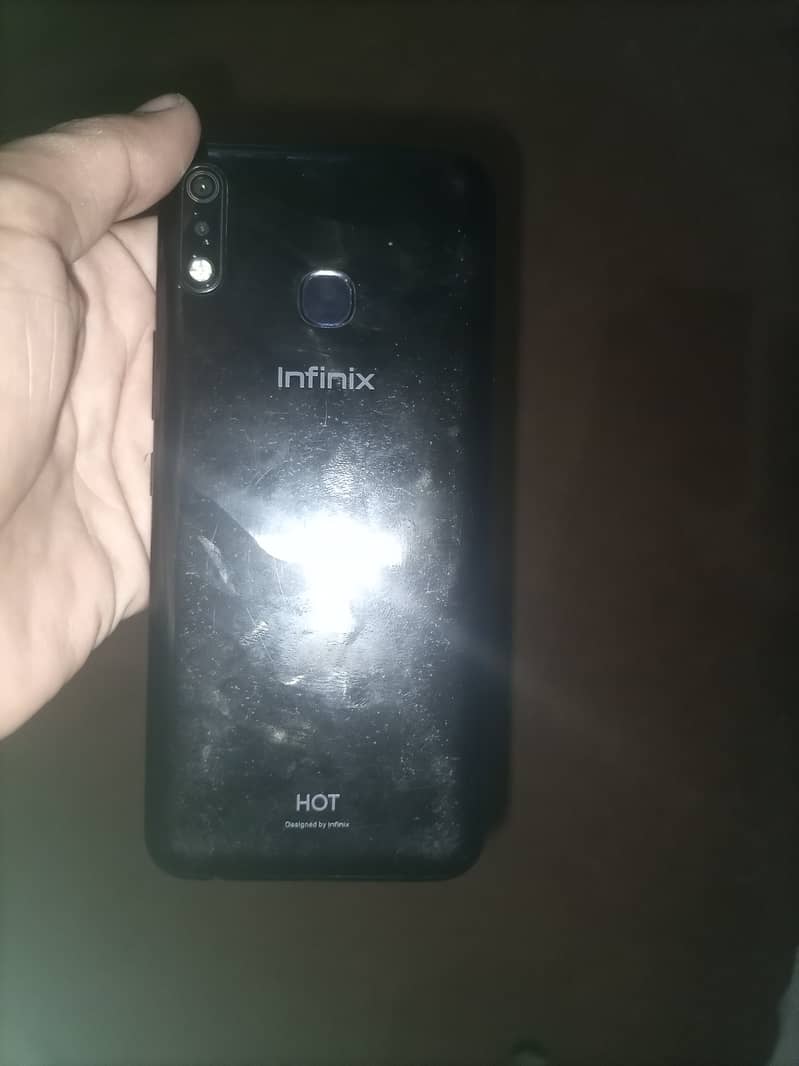 infinix hot 8 lite (2+32) with box 1