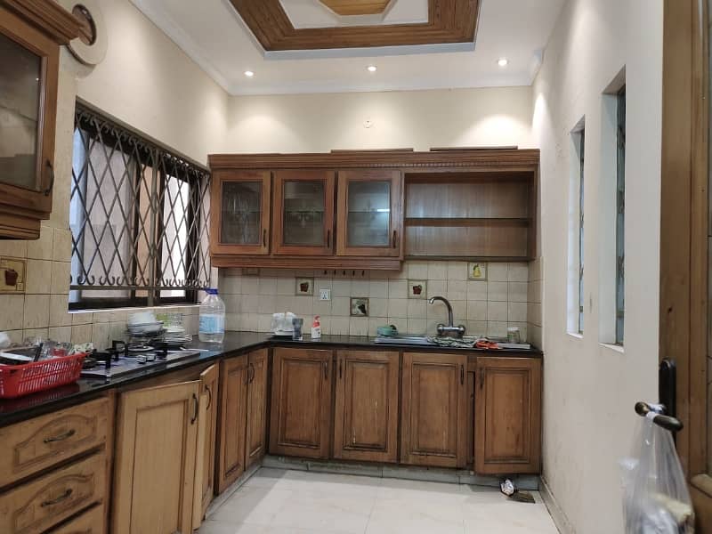 1 KANAL DOUBLE STOREY HOUSE FOR RENT 14