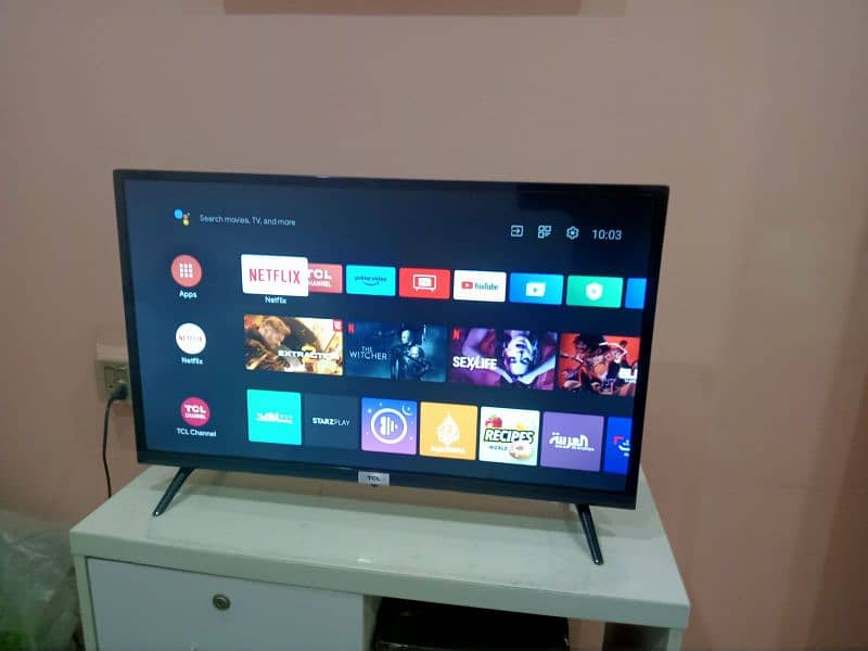 TCL samart LED 32 inch 4