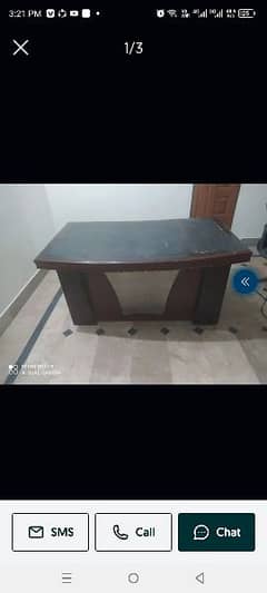 Ofice table