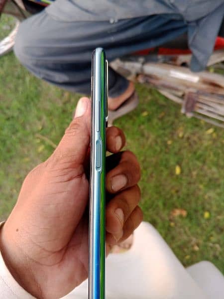 vivo y53s 8+4/128 urgent sale 5