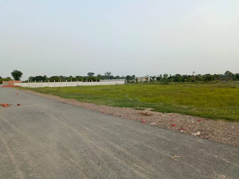 4-Kanal Plot For Farm House in Barki Road Facing BRB Canal. 2