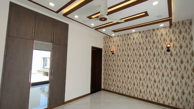 10 Marla Full House Like Brand New For Rent In DHA Phase 6 Lahore Owner Built House 1