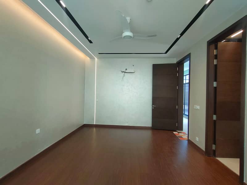 10 Marla Full House Like Brand New For Rent In DHA Phase 6 Lahore Owner Built House 0