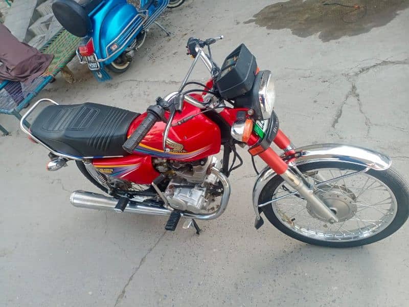 Honda bike CG 125cc for sale model 2009 all paper clear/0349/7520/844/ 0