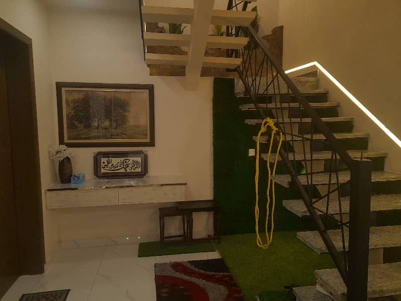 Prime Location House Of 10 Marla Is Available For sale In Garden Town Phase 3 43