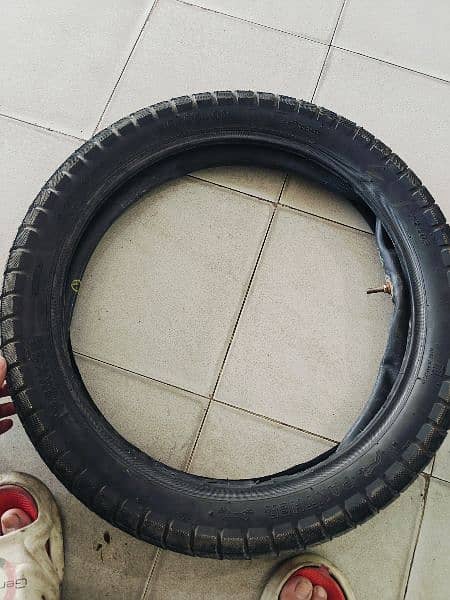 Suzuki gs 150 Orignal Panther Tracker stock tyre available 3