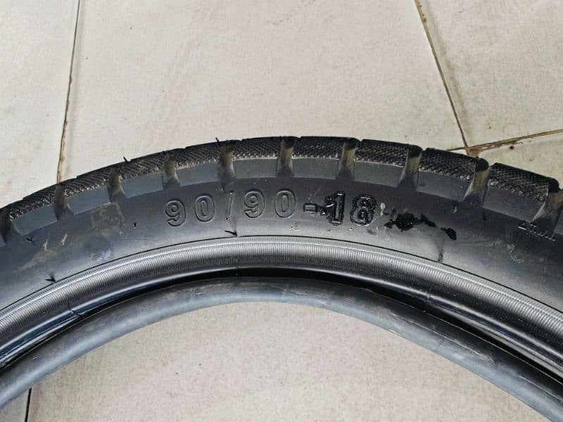 Suzuki gs 150 Orignal Panther Tracker stock tyre available 4