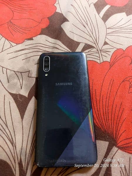 Samsung galaxy A30s 7