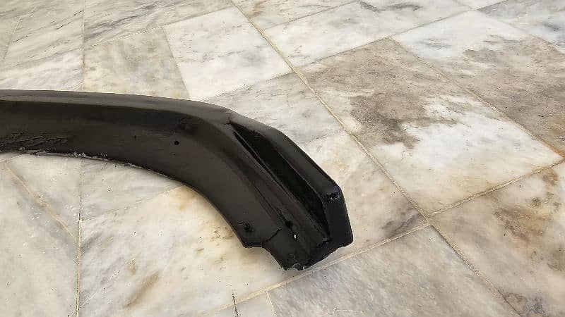 Splitter side skirts 10