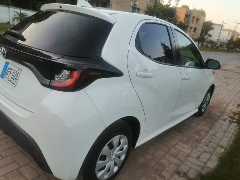 Toyota Yaris 2021 1.0 variant 6