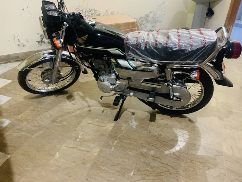 Honda 125s 3