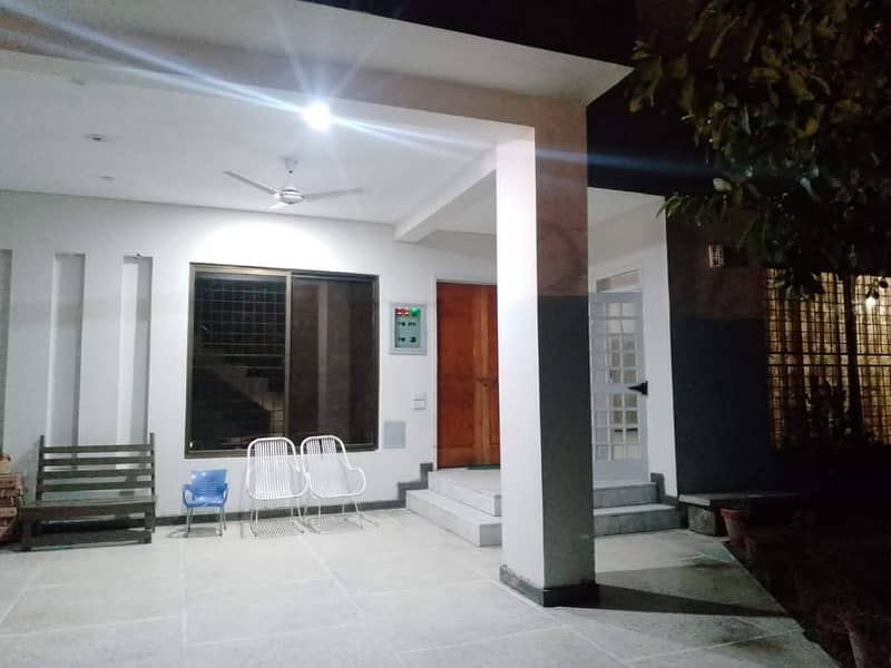 2 kanal house for rent in johar town opposite emporium vip society 1