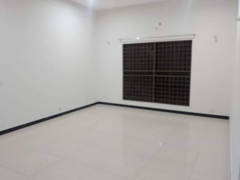 2 kanal house for rent in johar town opposite emporium vip society 3