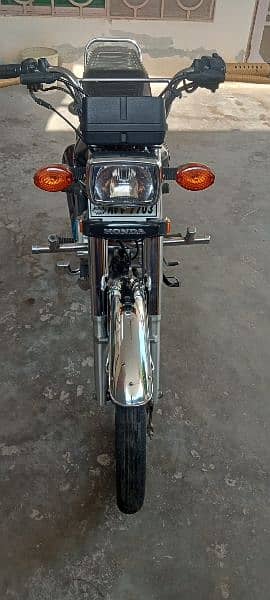 Honda CG 125 Self start 10