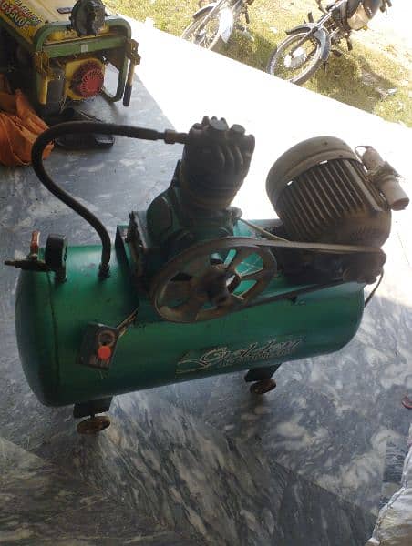 Air Compressor with 80 Litter Tank 2