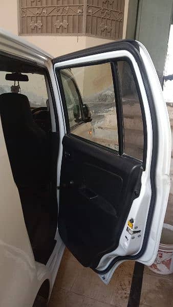 Suzuki Wagon R 2021 18