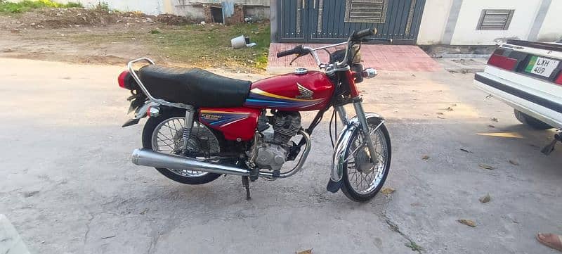 Honda 125 cc 2012 model 0=3=1=8=4=4=7=8=5=8=4 1