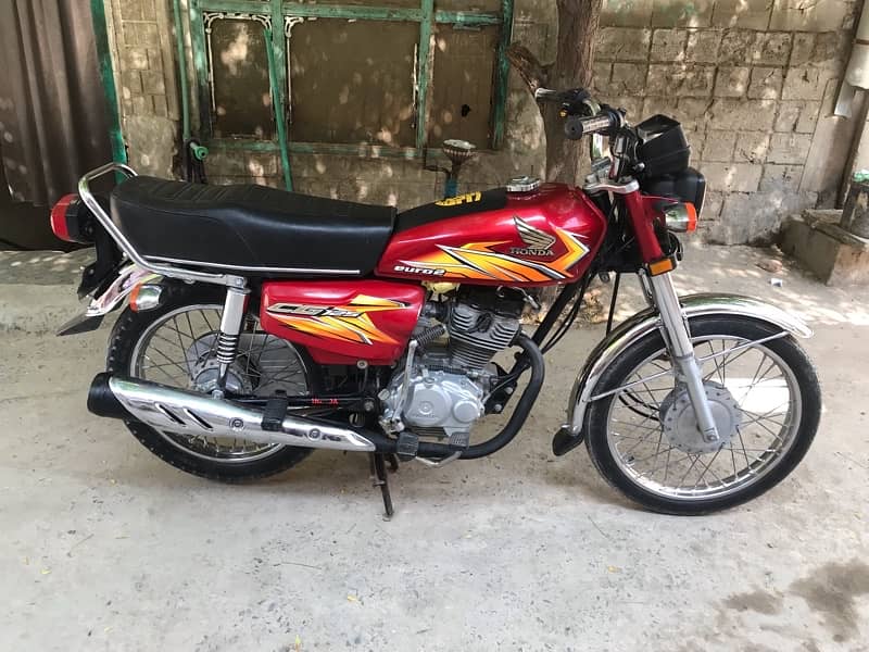 Honda 125 lush condition totally janian 1