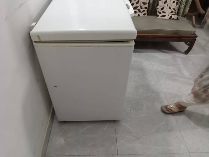 I want to sell my Pel Single Door Freezer 1