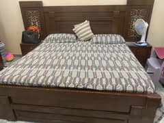 New like King Size Bed Set