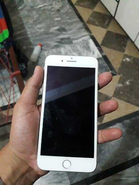 iPhone  8 plus non pta 64 gb 2