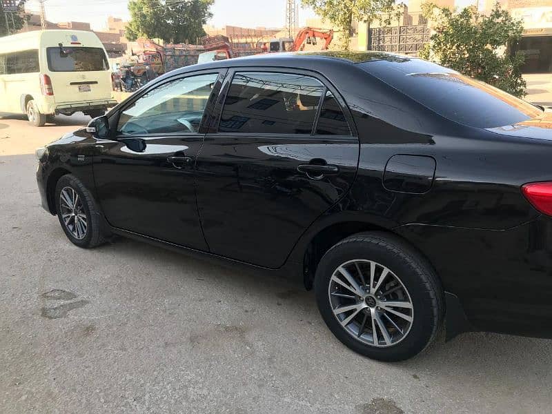 Toyota Corolla Altis 2013 2